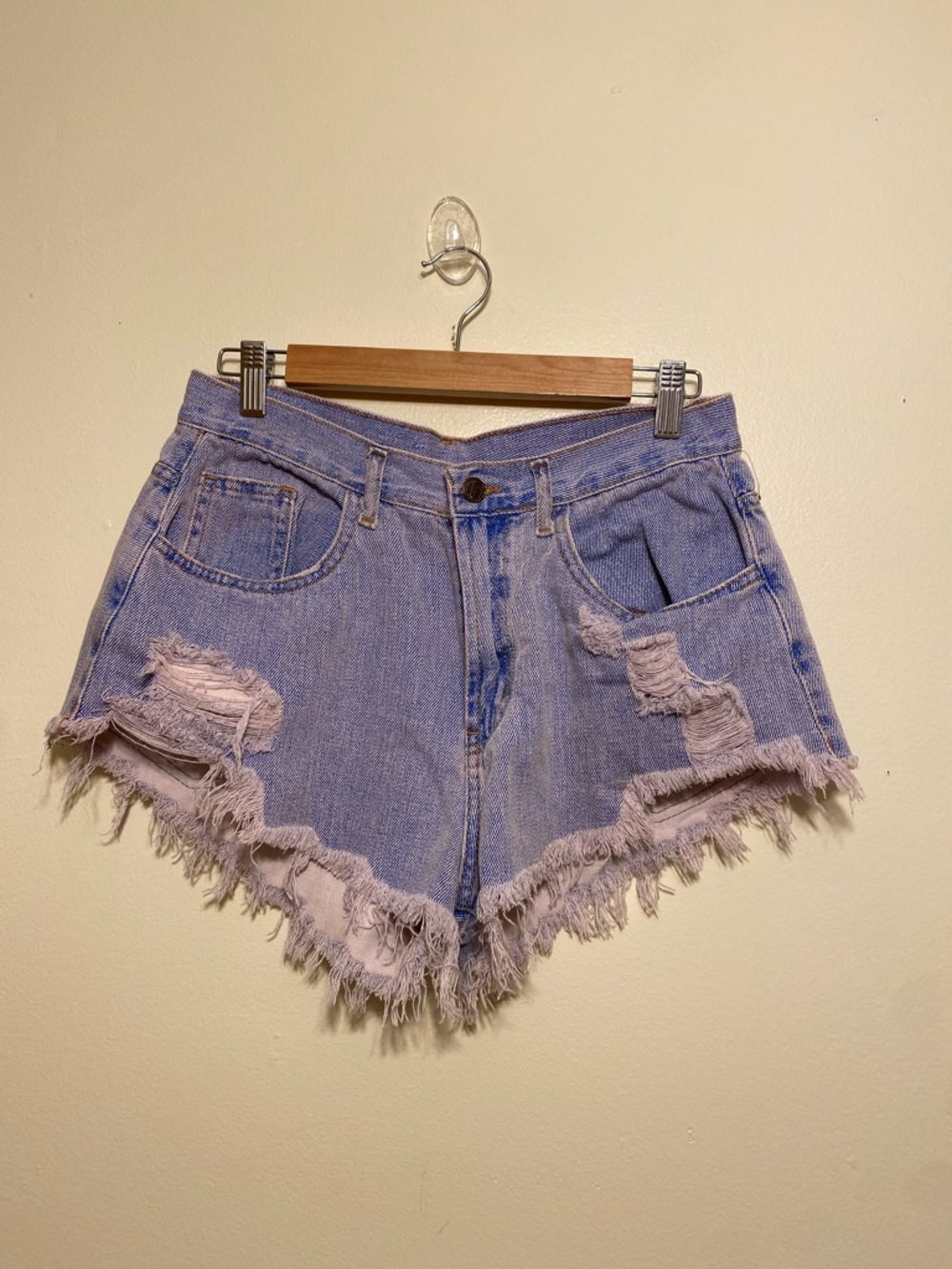 FARM Rio Distressed Fringe Hem Denim Shorts - Blue. Size 38